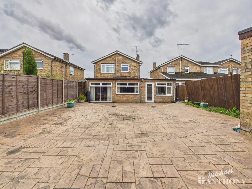 Douglas Road, Aylesbury, HP20 1ES, photo 4
