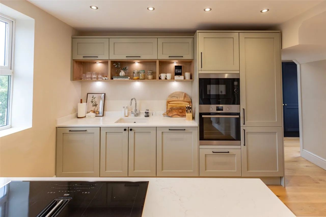 Shirehampton Road, Bristol, BS9, photo 3