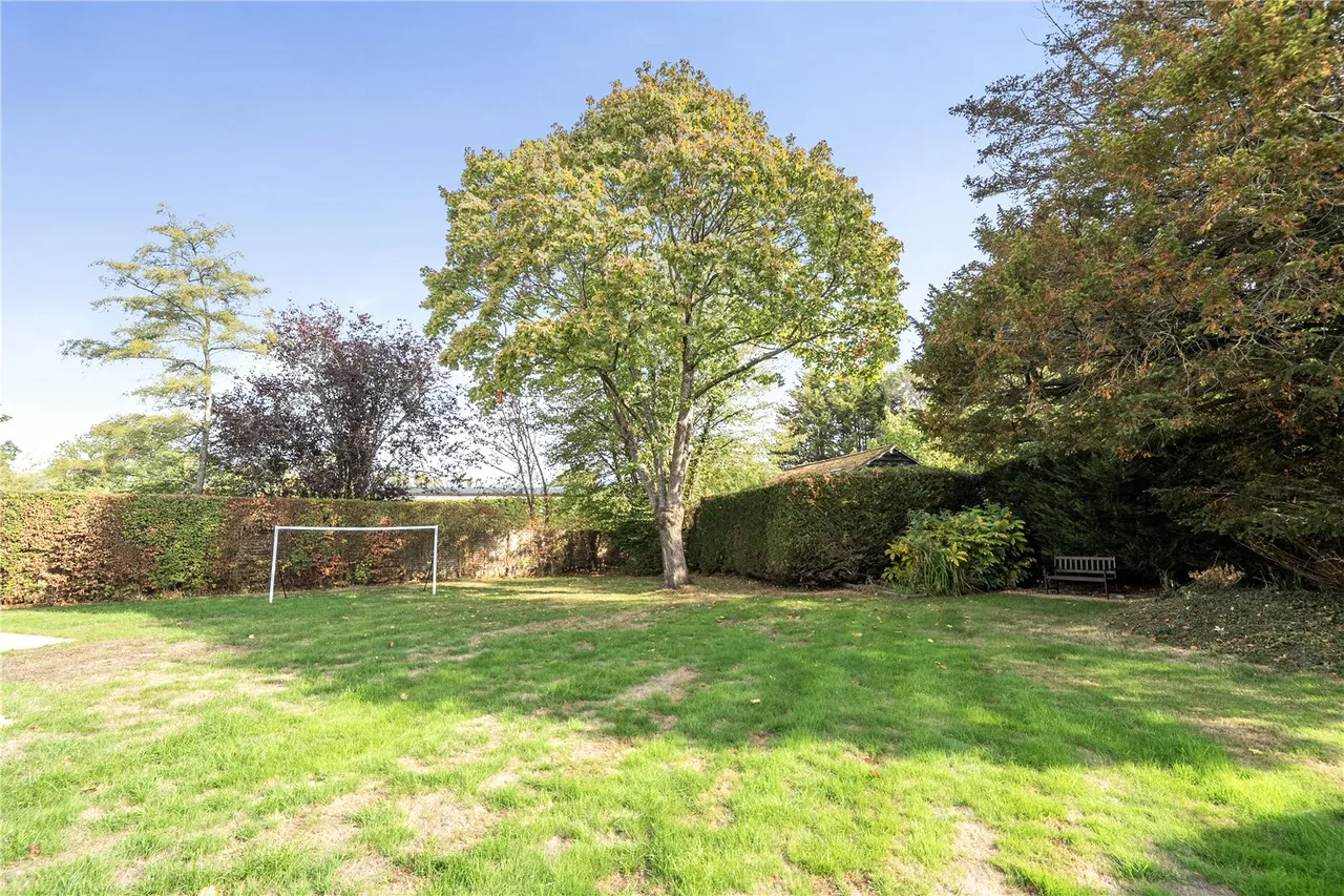 New Mill Lane, Eversley, RG27, photo 14