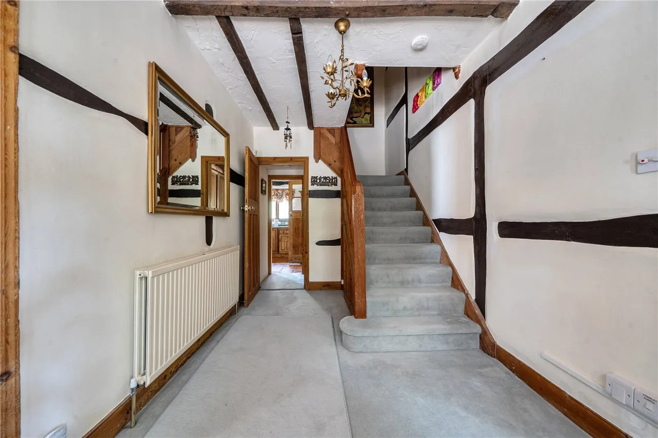 New Mill Lane, Eversley, RG27, photo 8
