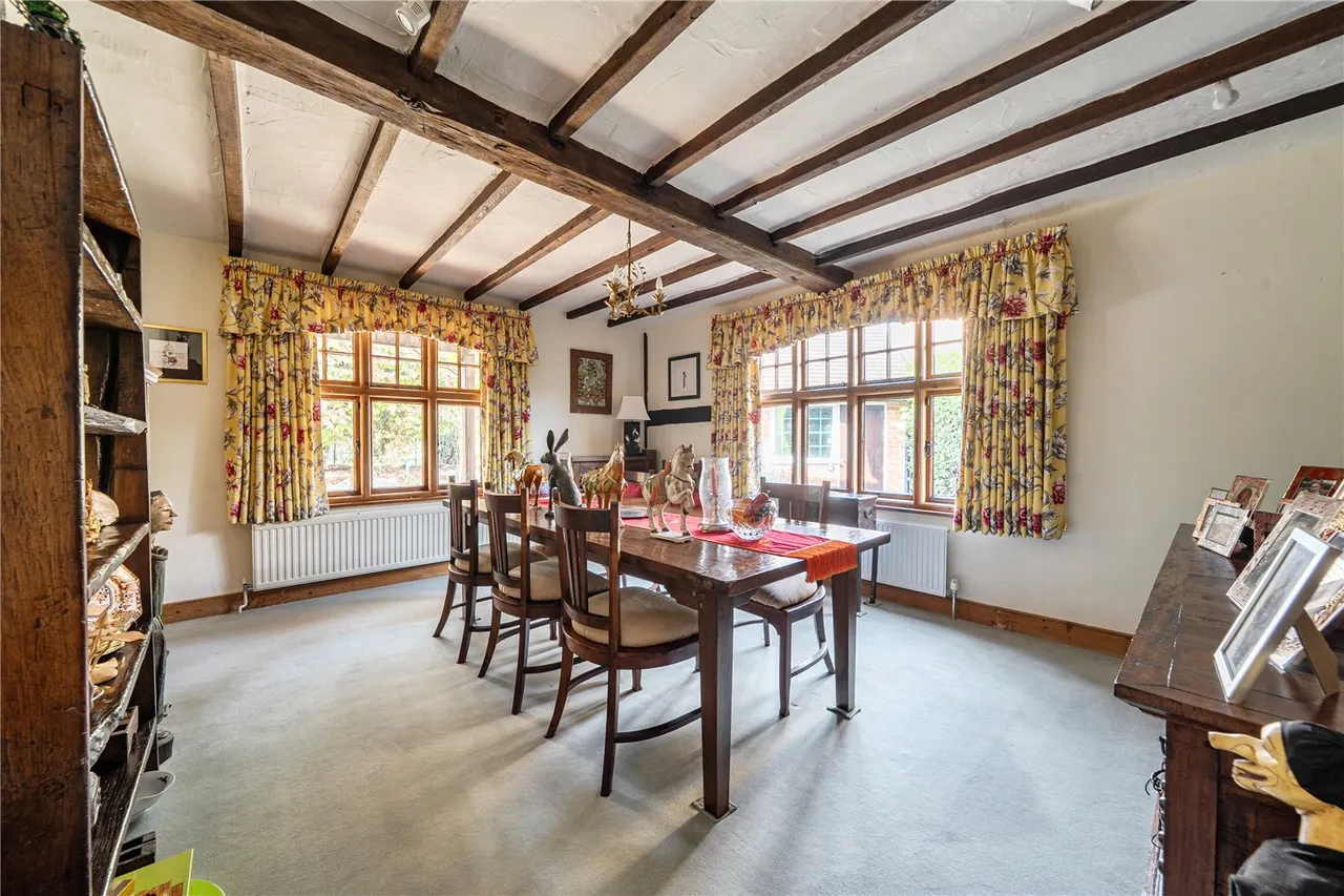 New Mill Lane, Eversley, RG27, photo 3