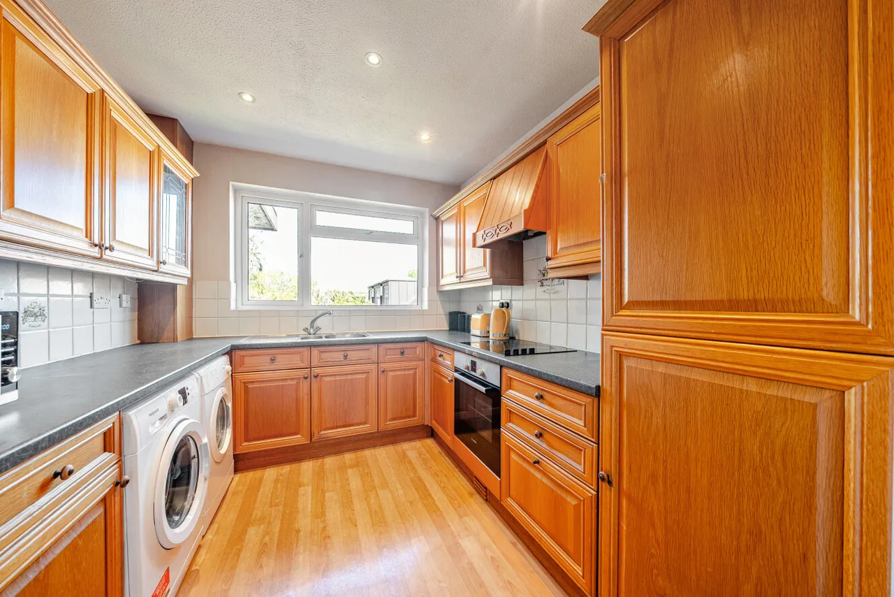 Grand Drive, Raynes Park, London, SW20, photo 4