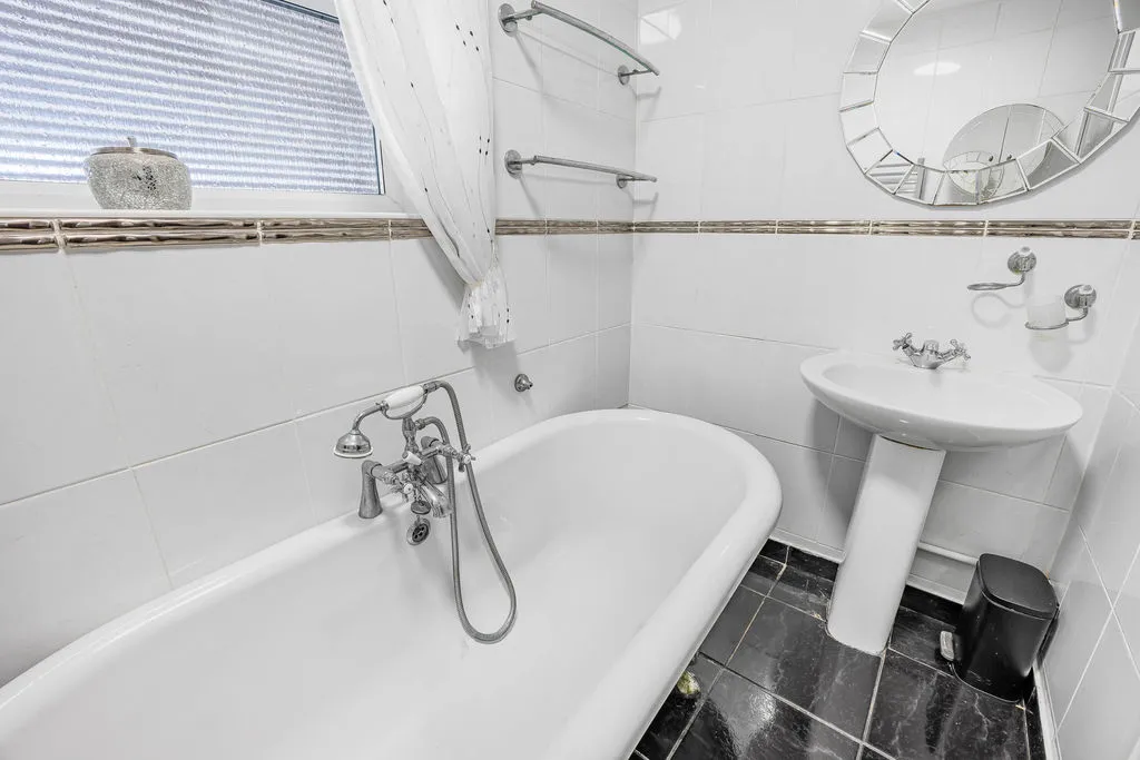 Birch Hill Crescent, Rochdale OL12 9QF, photo 14