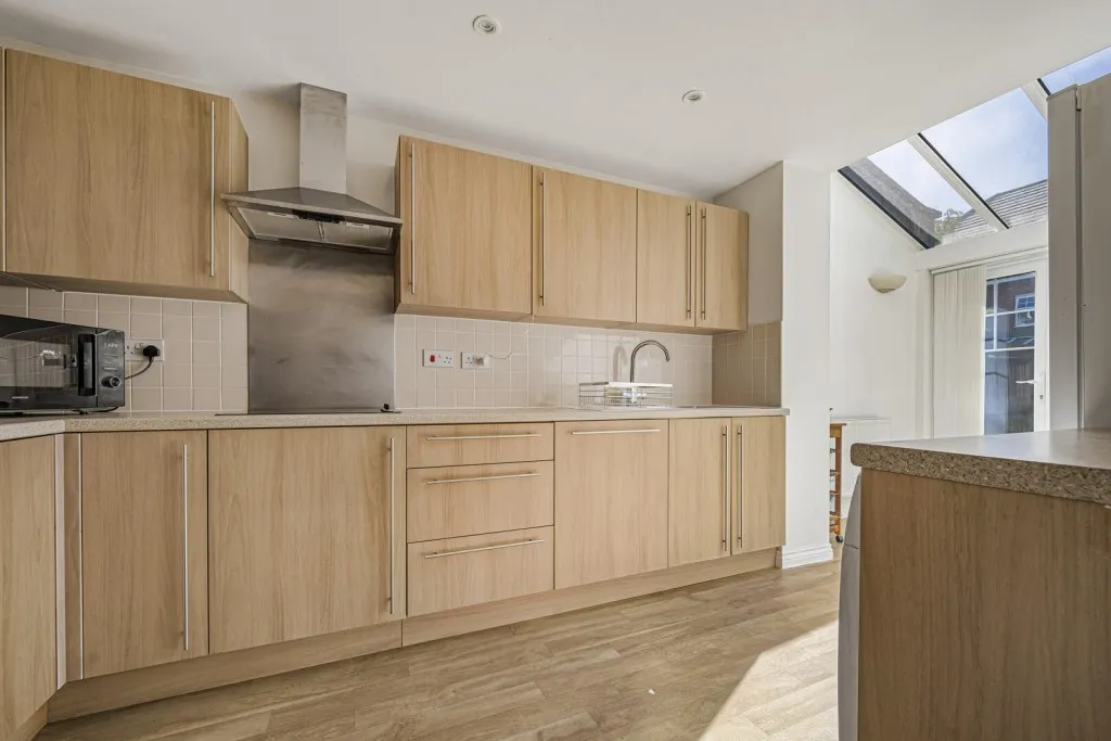 Hawksmoor Grove, Bromley, photo 2