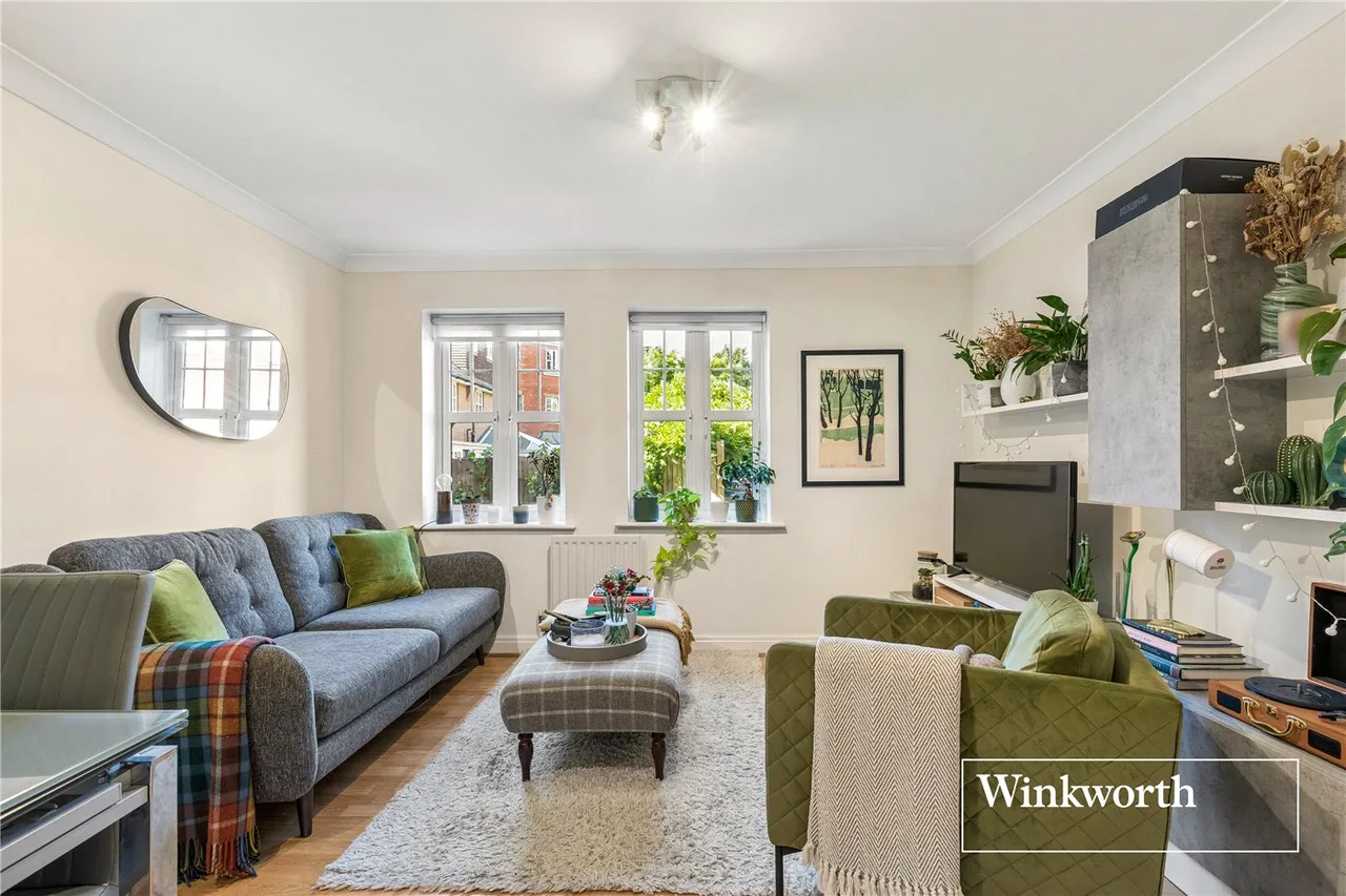 Shillingford Close, Mill Hill East, NW7, photo 12