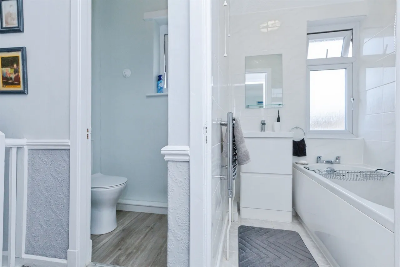 Knighton Fields Road West, Leicester, LE2, photo 10
