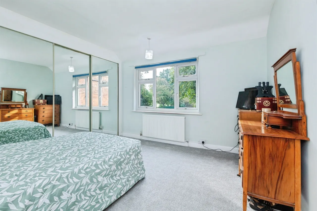 Knighton Fields Road West, Leicester, LE2, photo 15