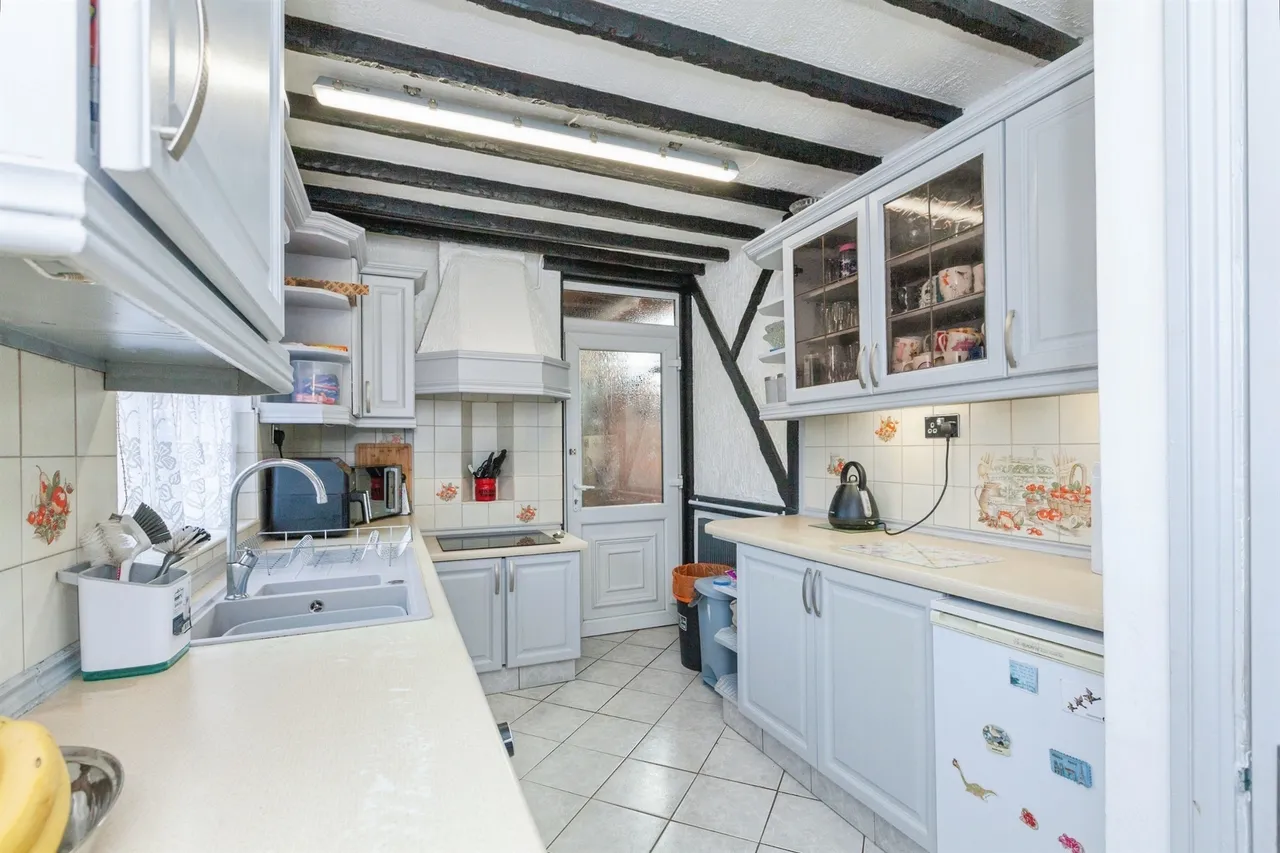 Knighton Fields Road West, Leicester, LE2, photo 18
