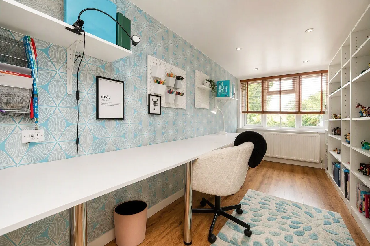 Western Way, Sandy, Bedfordshire, SG19, photo 10