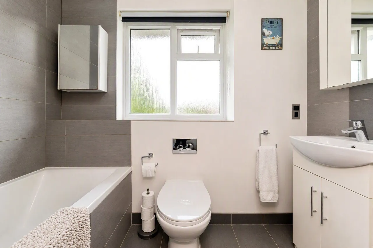 Western Way, Sandy, Bedfordshire, SG19, photo 16
