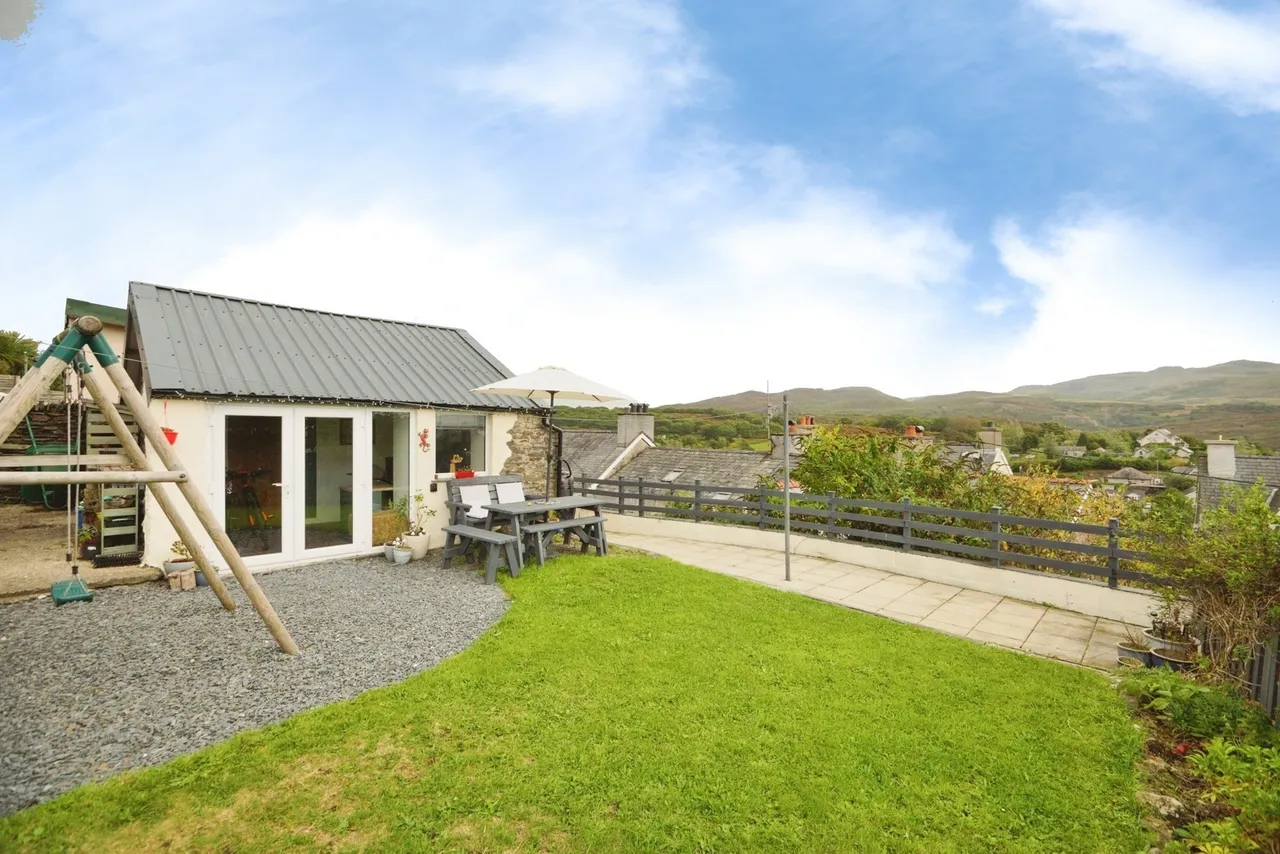 Disgwylfa, Penrhyndeudraeth, LL48, photo 6