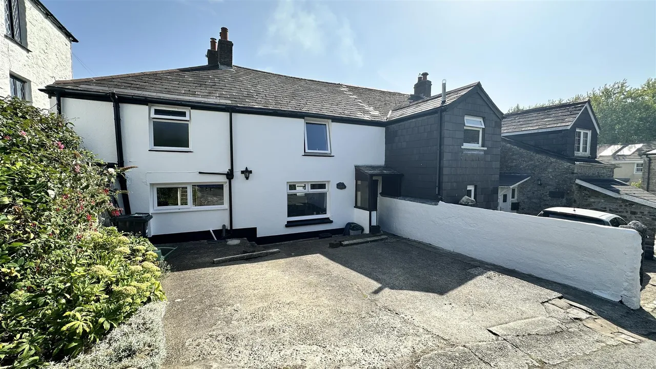 Chapel Row, Tremar Coombe, photo 4