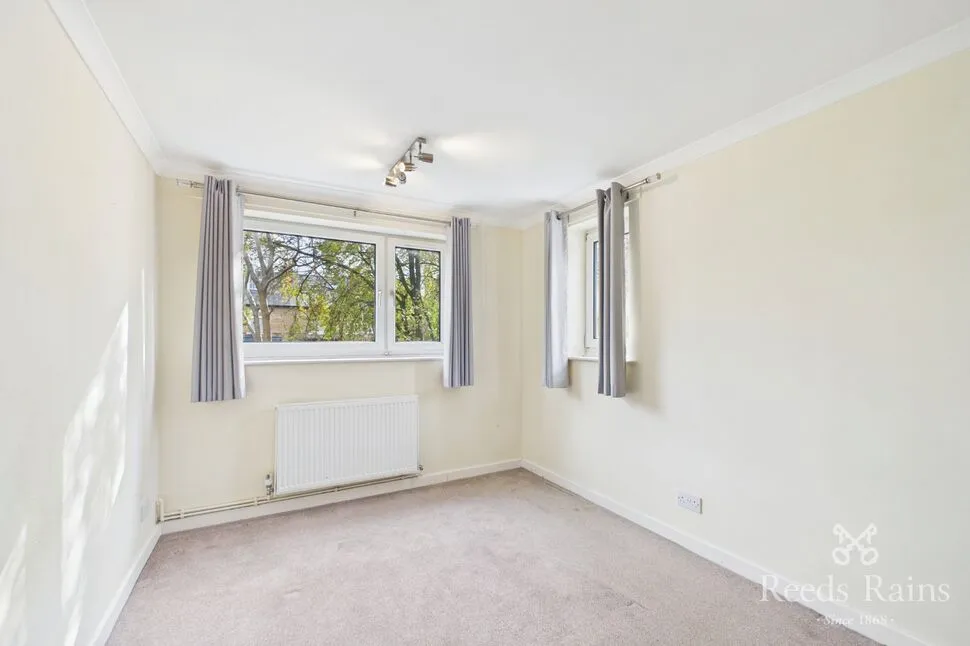 Chatsworth Road, Chesterfield, S40, photo 6