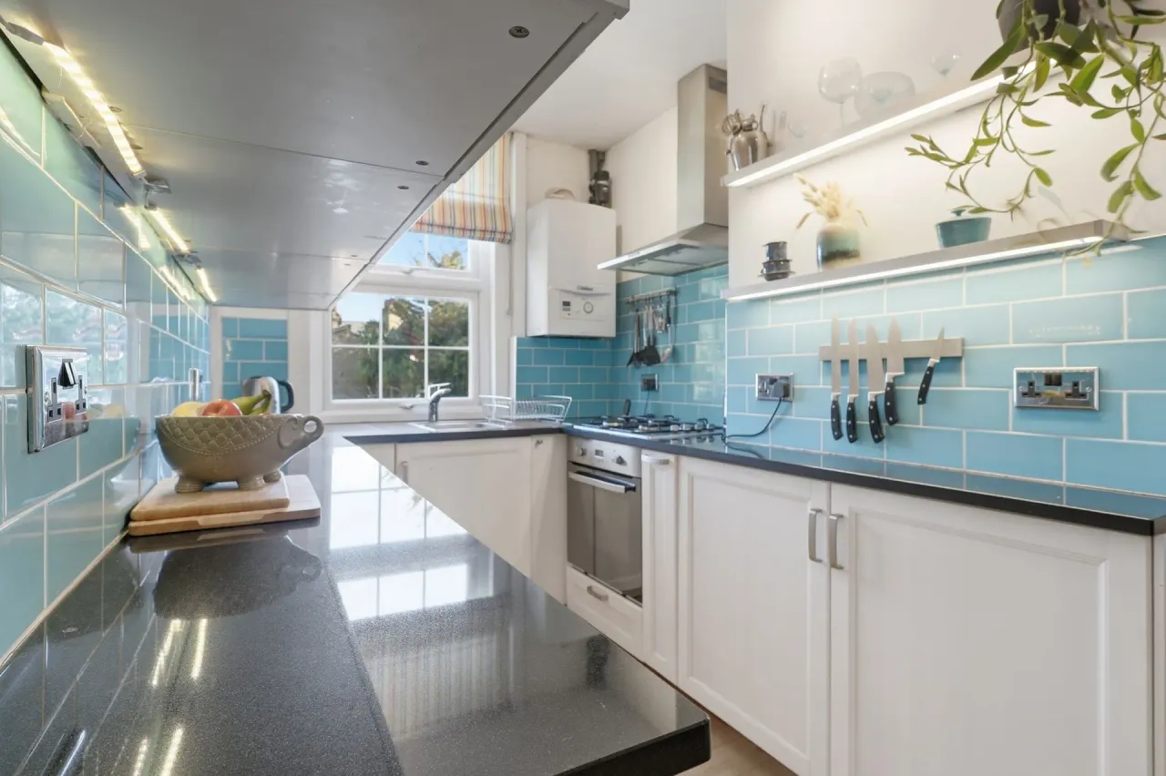 Albert Road, Leyton, E10, photo 3