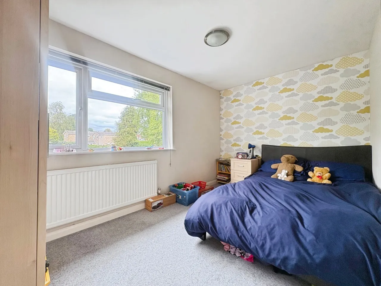Oast House Crescent, Farnham, Surrey, GU9 0NP, photo 8
