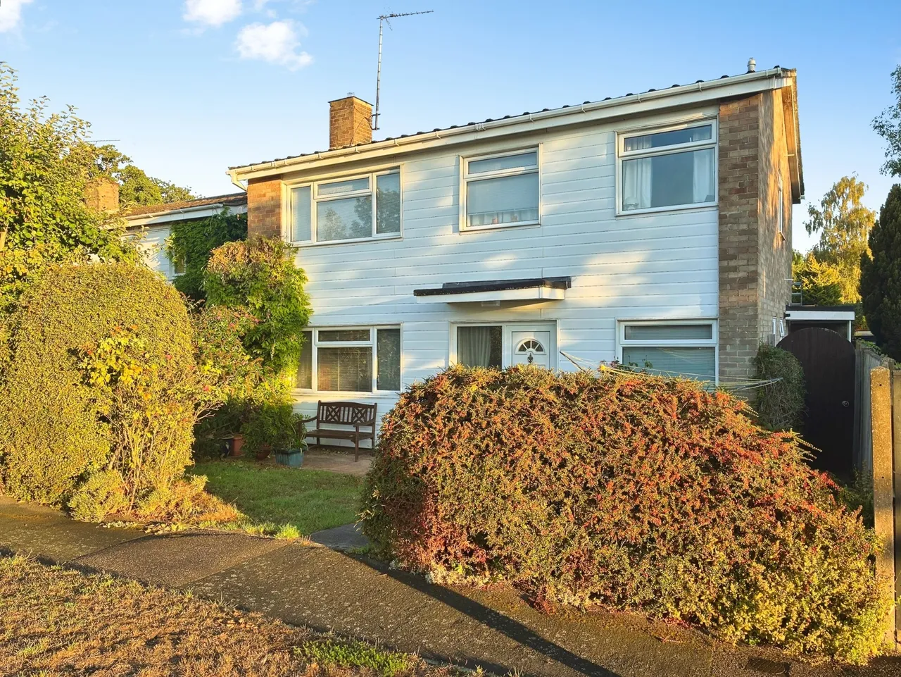 4 bed house for sale — Oast House Crescent, Farnham, Surrey, GU9 0NP