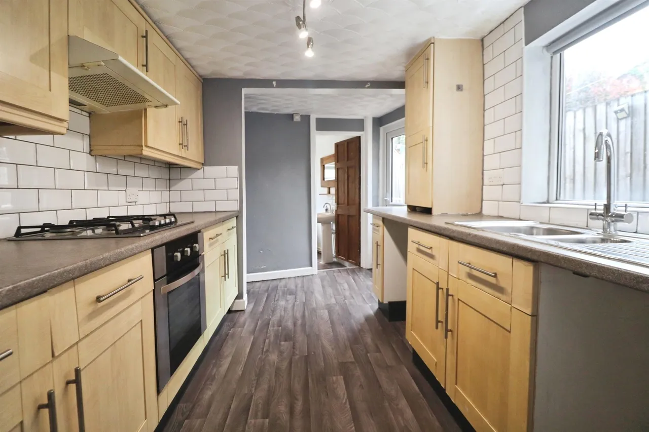 Chester Street, Cardiff, CF11, photo 7