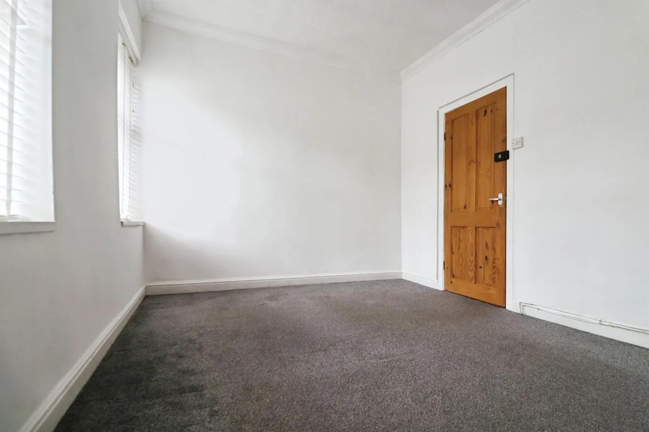 Chester Street, Cardiff, CF11, photo 11