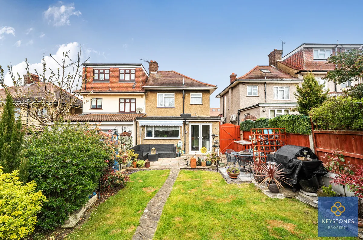 Ravenswood Close, Romford, RM5 2UD, photo 16