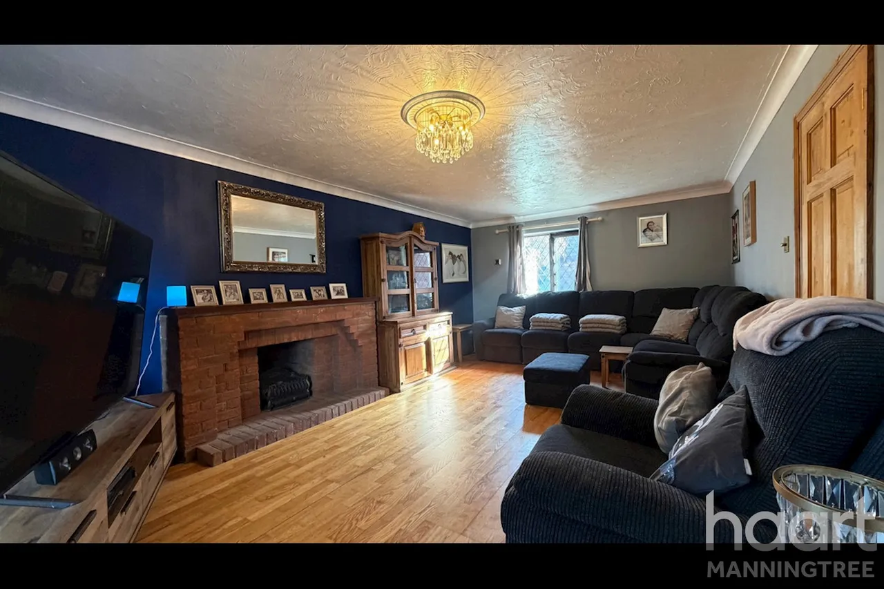 Clacton Road, Wix, CO11, photo 4