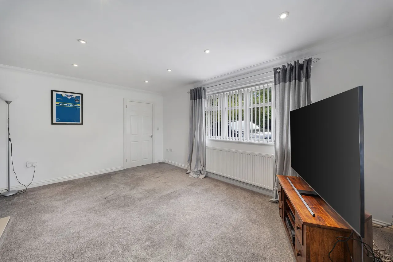 Meadows Pex Hill, Widnes, Widnes, WA8 5QN, photo 27