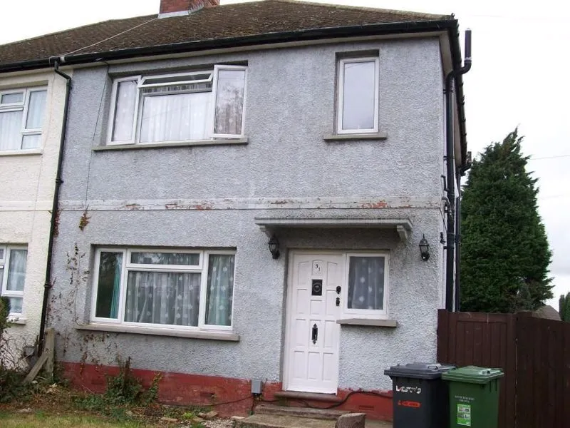 house for sale — Stratford Road, Luton LU4 8NG