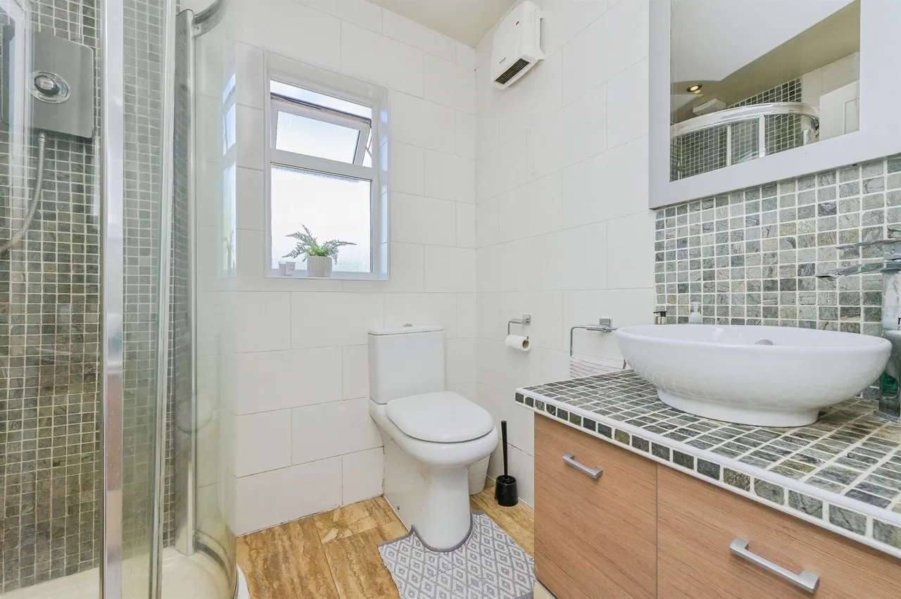 Long Street, Dordon, B78, photo 8