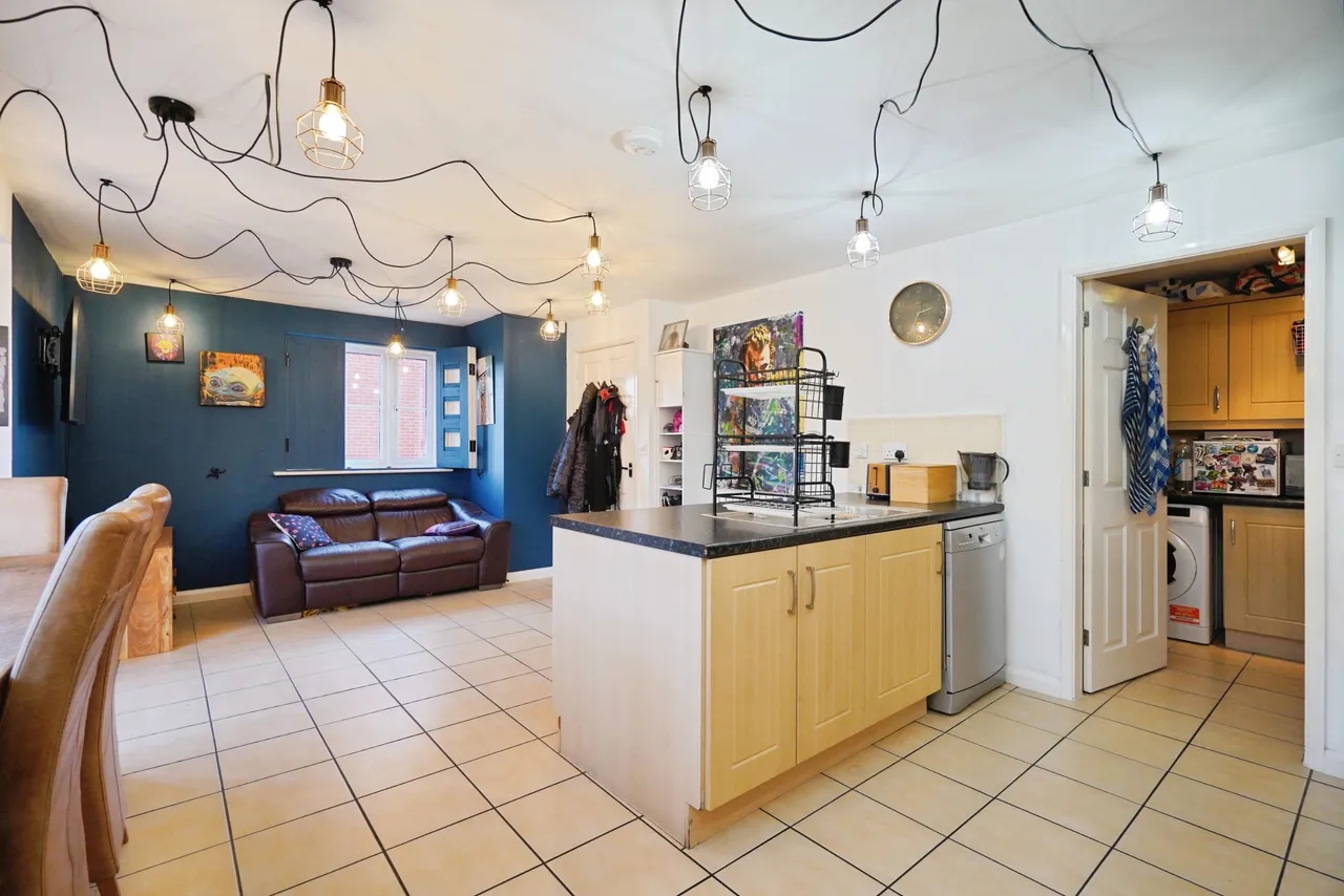 Glamorgan Way, Swadlincote, DE11, photo 12