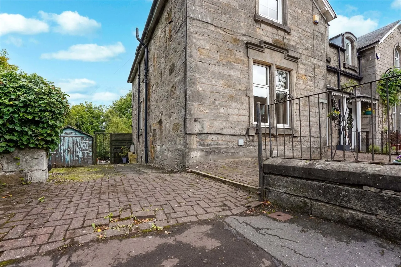 Clackmannan Road, ALLOA, Clackmannanshire, FK10, photo 25