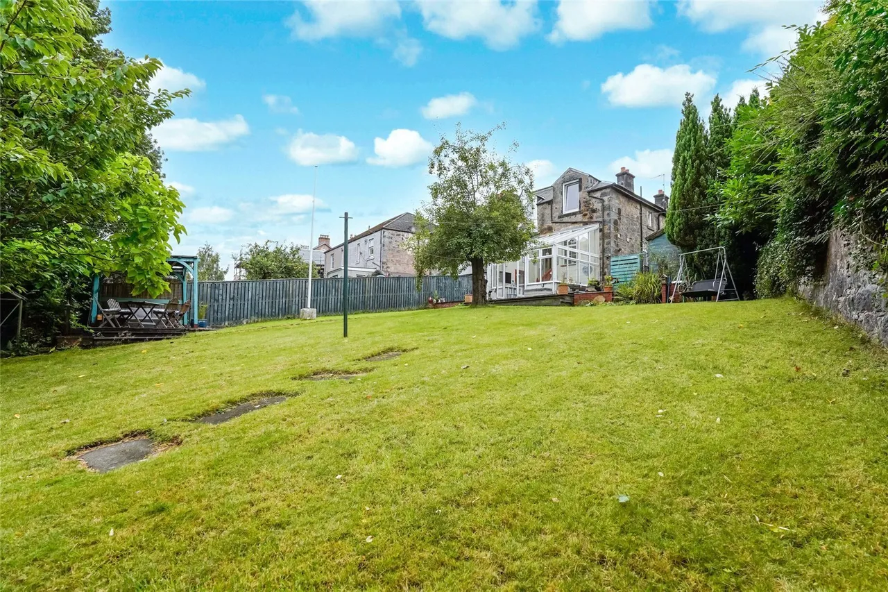 Clackmannan Road, ALLOA, Clackmannanshire, FK10, photo 24