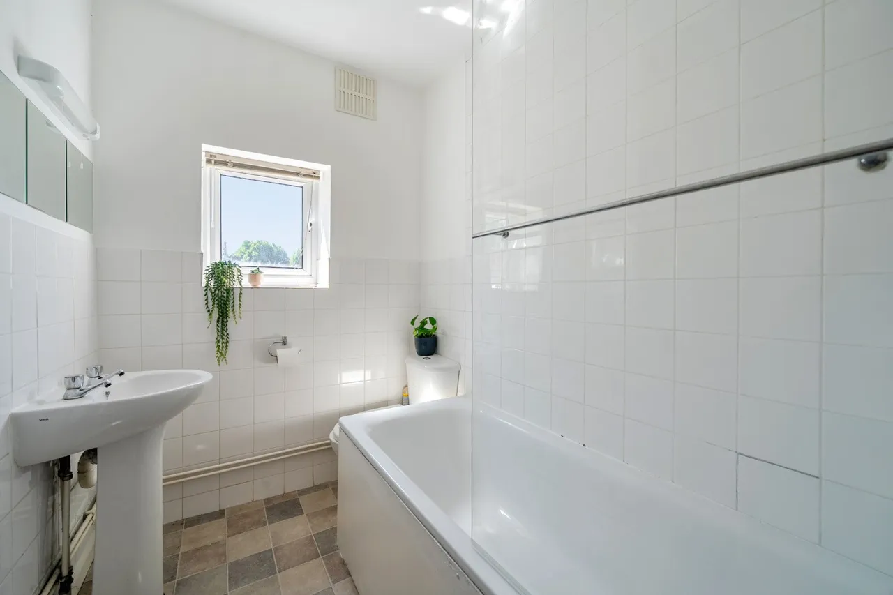 Grove Lane, SE5, photo 11