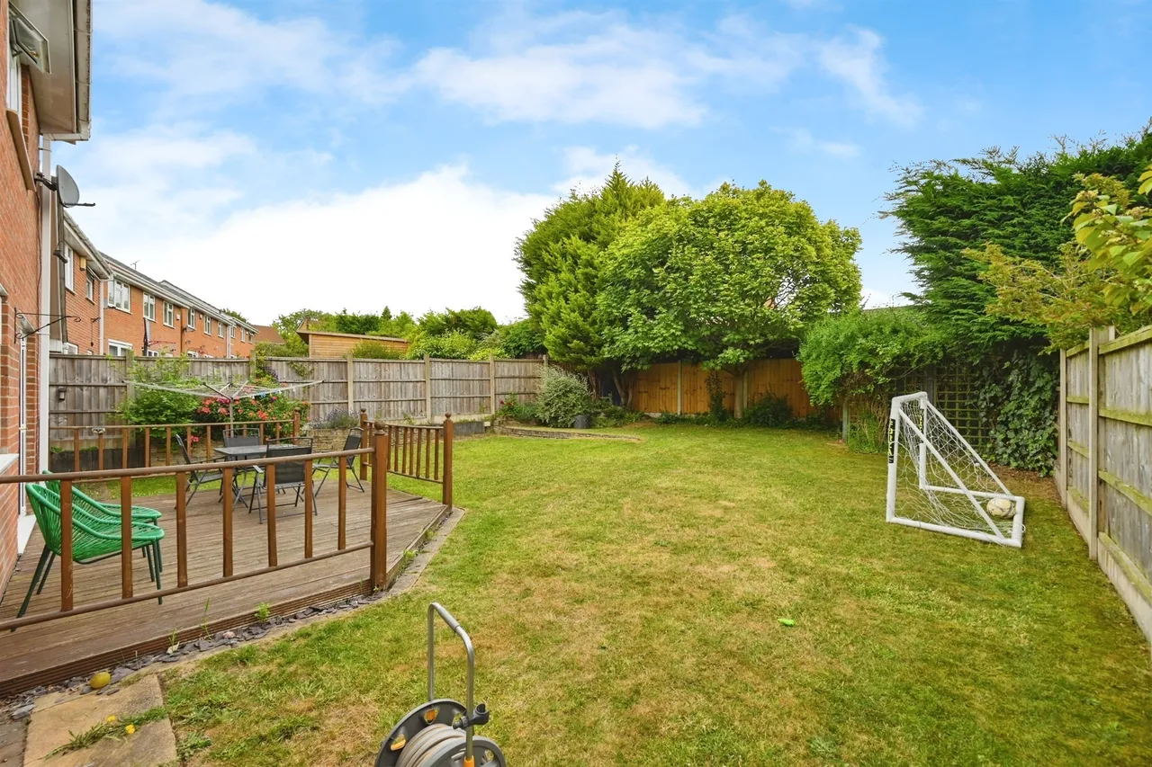 Muirfield Drive, Mickleover, Derby, photo 8