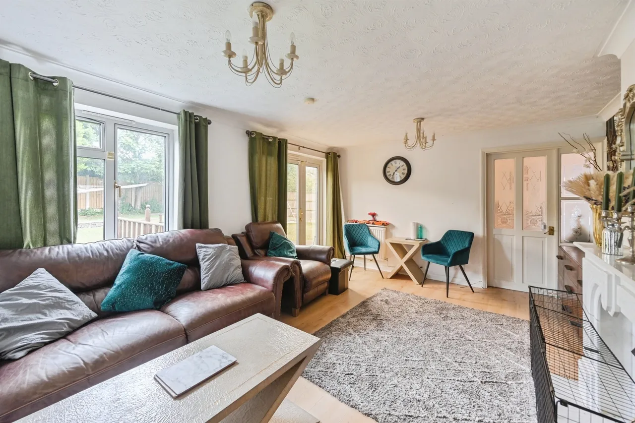 Muirfield Drive, Mickleover, Derby, photo 5