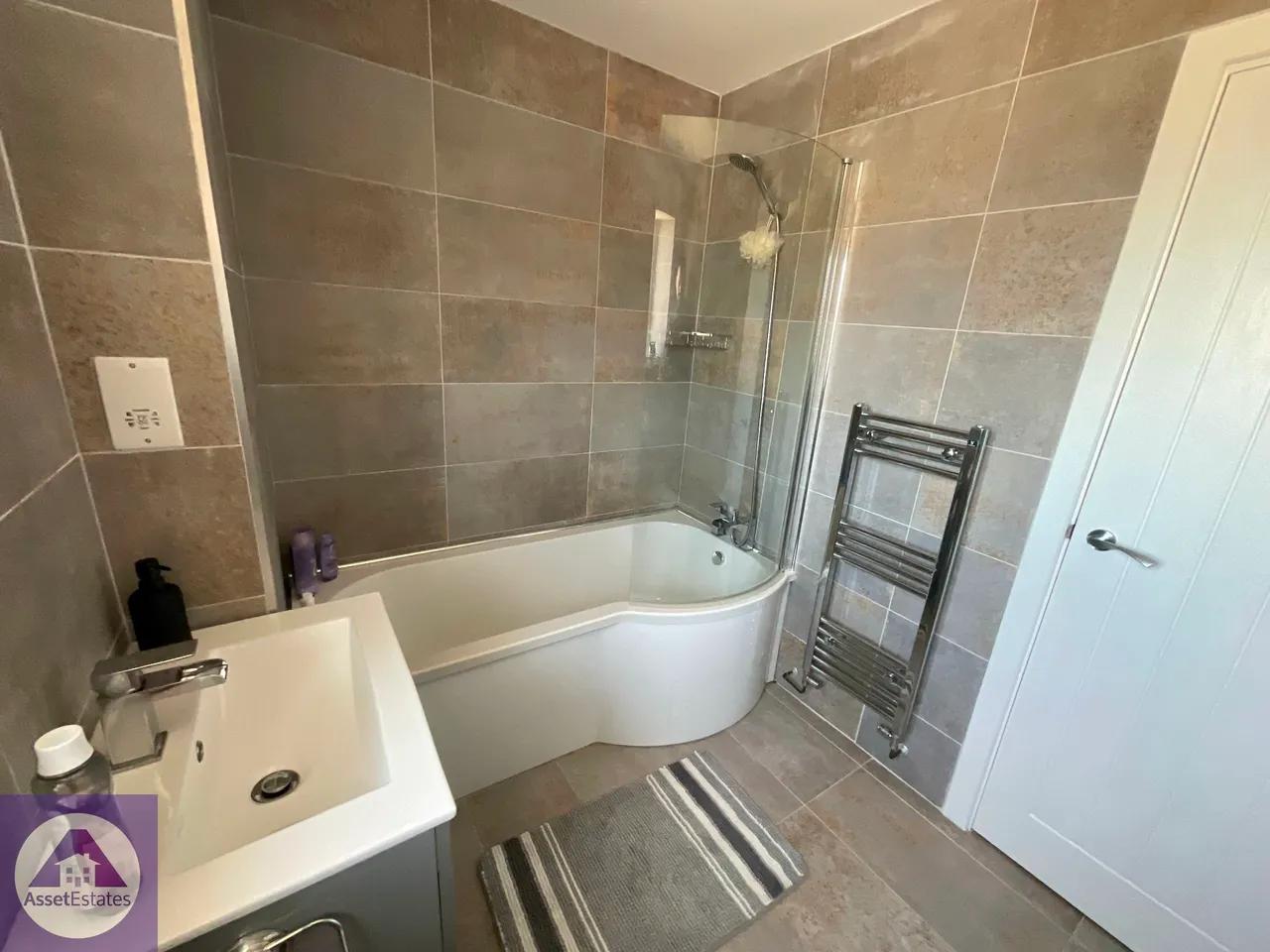 Oak Road, Blaina, photo 7