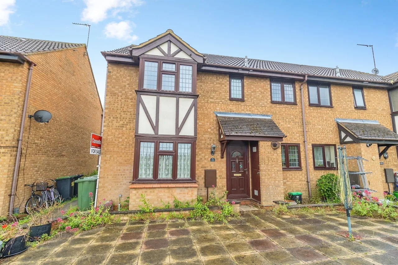 2 bed house for sale — Millwright Way, Flitwick, Bedford