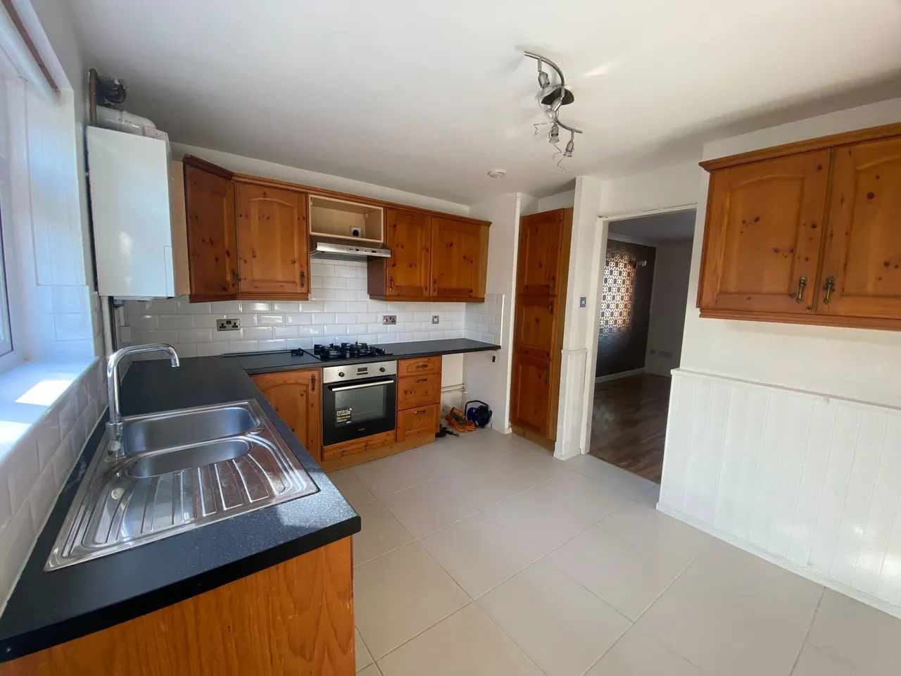 Burns Place, Tilbury, RM18, photo 4