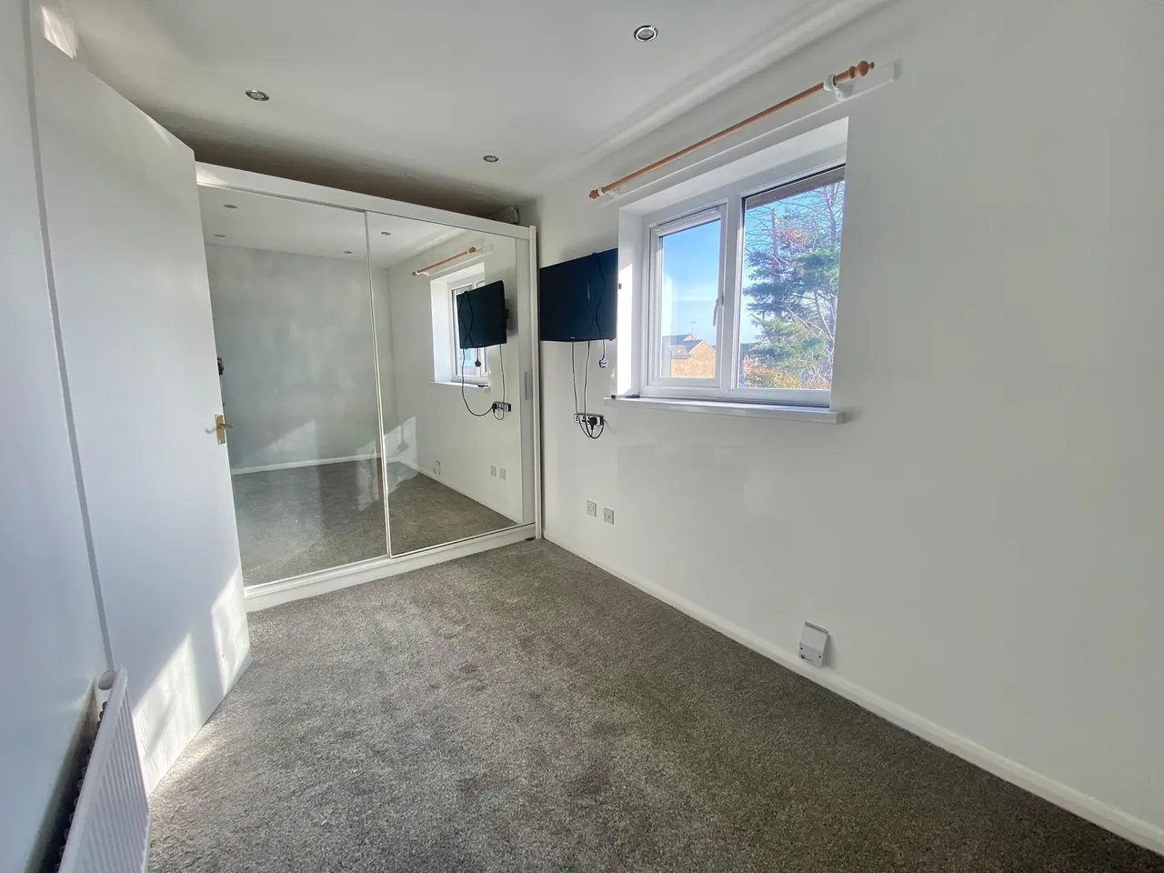 Burns Place, Tilbury, RM18, photo 10