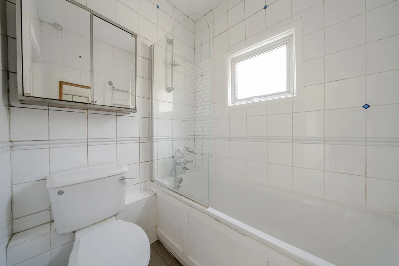 Holdenby Road, London, SE4, photo 16