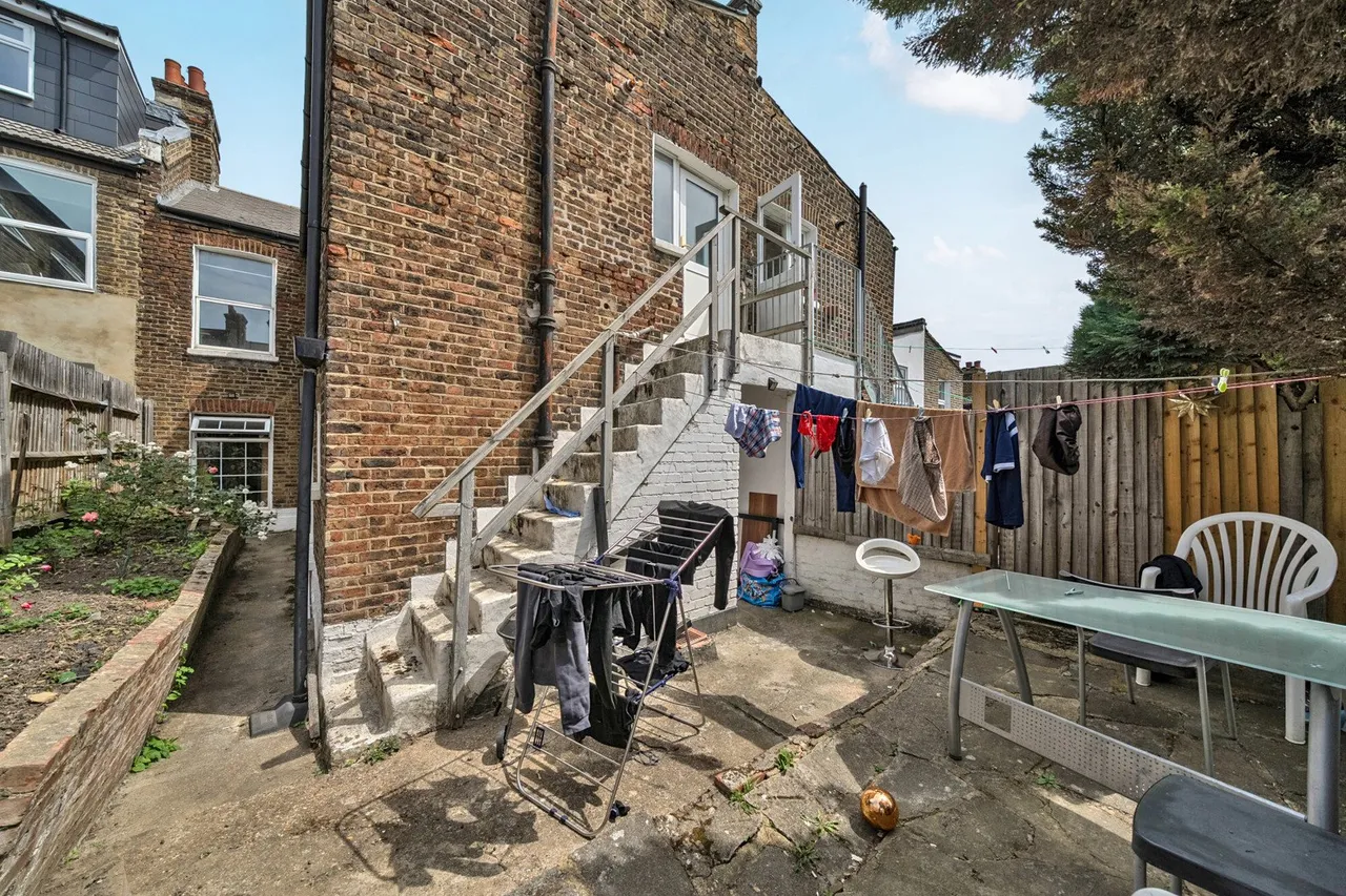 Holdenby Road, London, SE4, photo 5