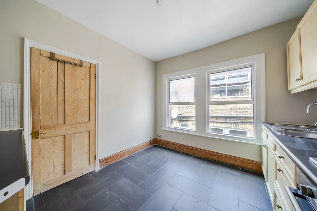 Holdenby Road, London, SE4, photo 3