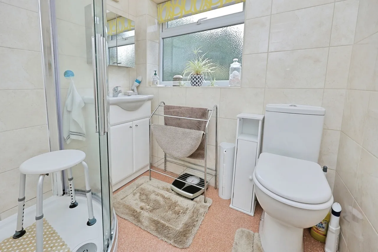 Aylsham Road, Norwich, Norfolk, NR3, photo 12