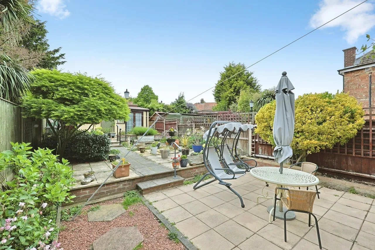 Aylsham Road, Norwich, Norfolk, NR3, photo 15