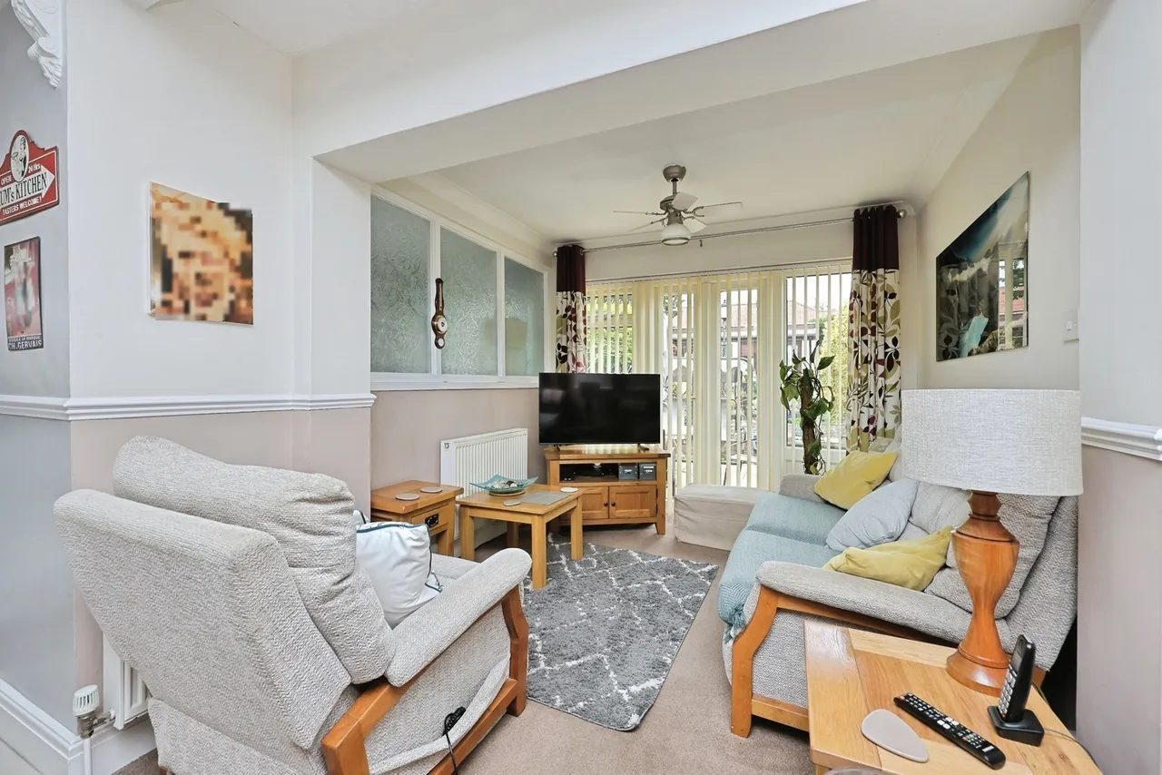 Aylsham Road, Norwich, Norfolk, NR3, photo 7