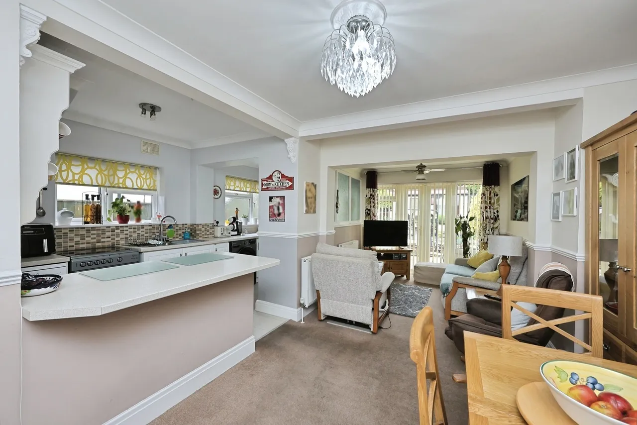 Aylsham Road, Norwich, Norfolk, NR3, photo 6
