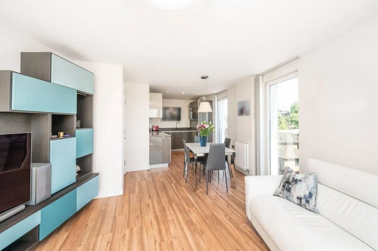 1 bed flat to rent — Finchley Road NW2