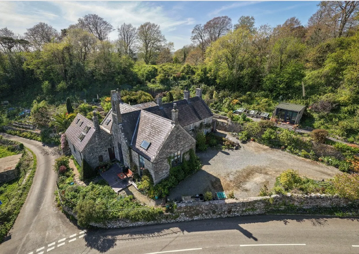 6 bed house for sale, Penmon, Beaumaris, LL58