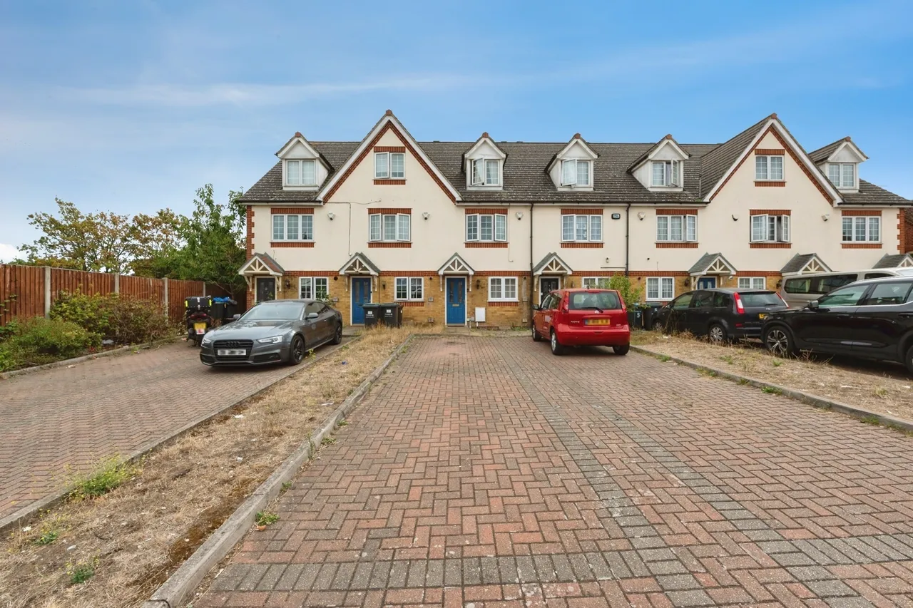 Lower Range Road, Gravesend, DA12, photo 2