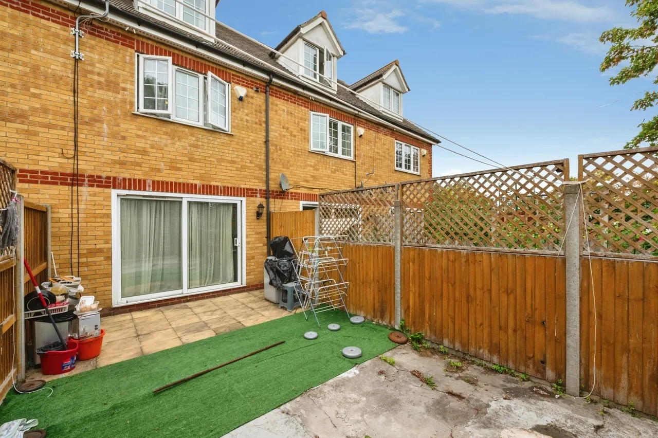 Lower Range Road, Gravesend, DA12, photo 18