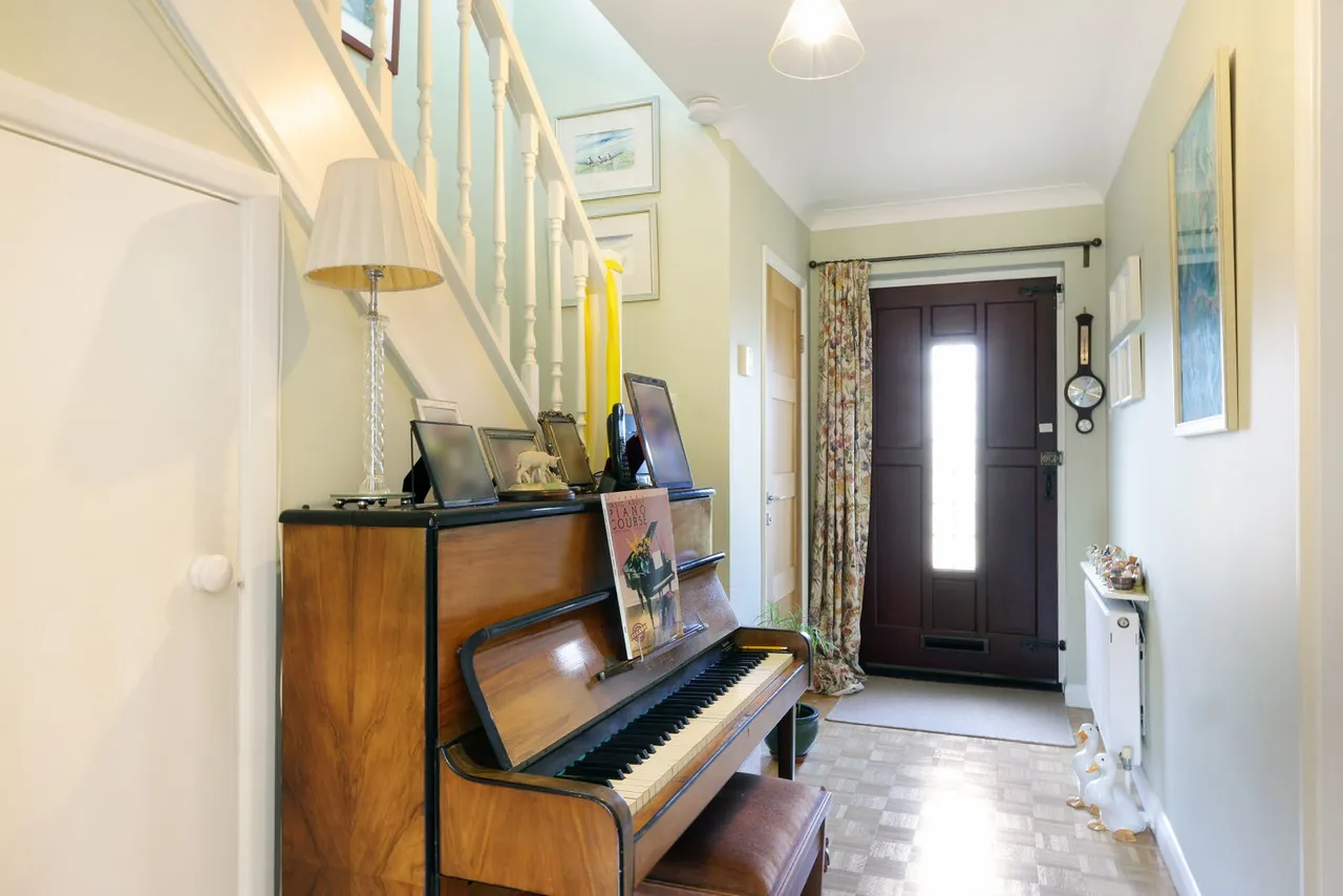 Charlton Drive, Charlton Kings, GL53, photo 7