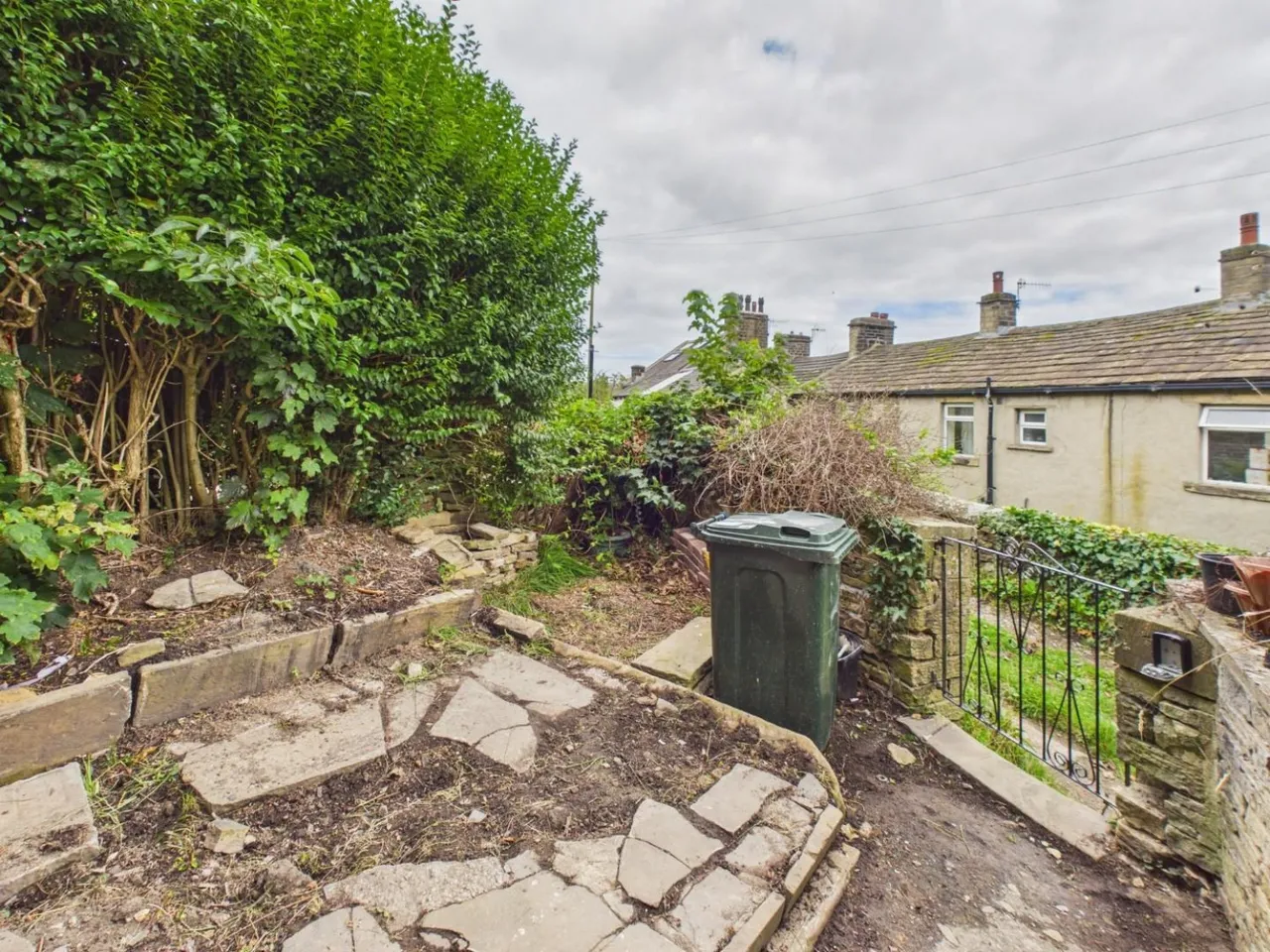 Roseberry Street, Oakworth, BD22, photo 12